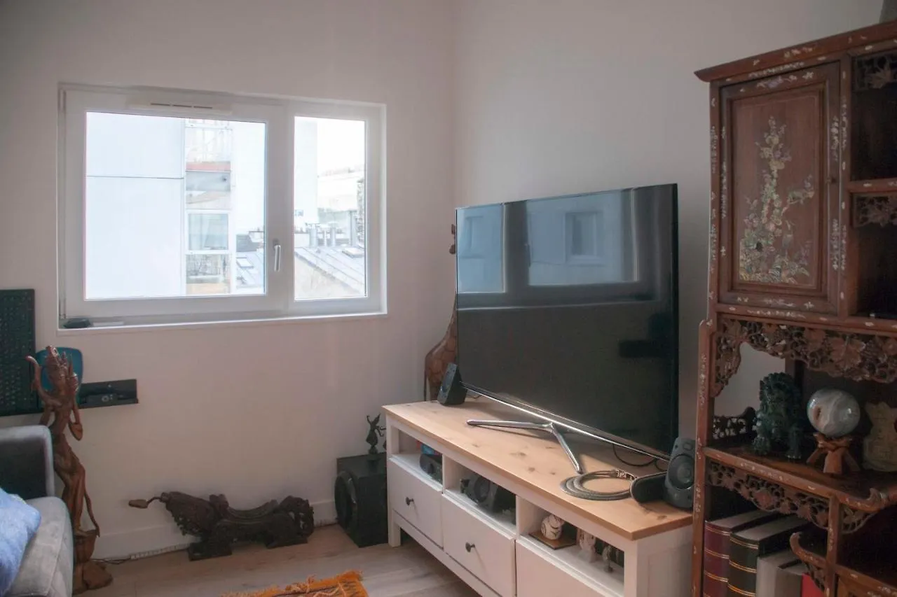Nice Apt With Balcony Near Centquatre Paris Apartment